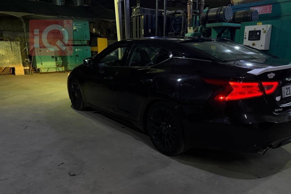 نيسان ماكسيما